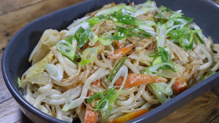 簡単、早い！マヨネーズを使った焼うどんの作り方
