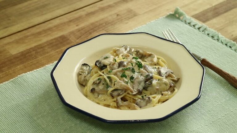 電子レンジで簡単調理！「かきときのこのクリームパスタソース」の調理方法