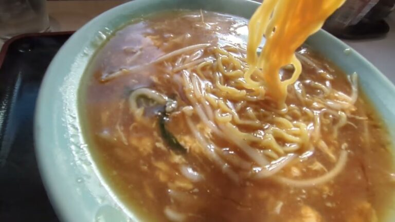 札幌市北区新琴似[双龍]もやしラーメン