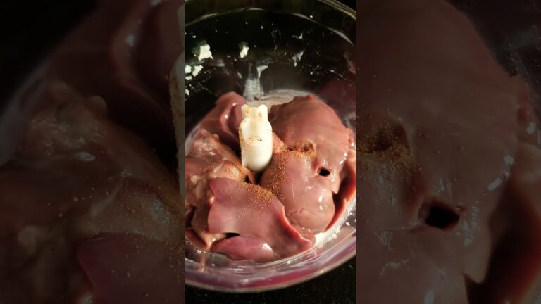 ロゼに仕上げる鶏レバームースの作り方🙌 #フランス料理 #おうちごはん #フレンチ #レバー #shorts