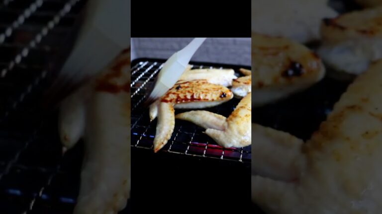 これたまに食べたくなる。なんだかんだ好きなんだよなぁ。鶏手羽の甘辛焼き