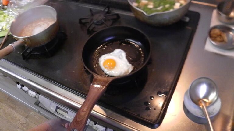 幸運な病のレシピ（ 772 ）朝：三角揚げ焼き、五目豆風、汁（ロール白菜）仕立て直し