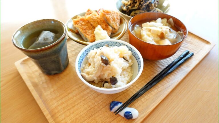 蓮根そぼろひじき炒め煮　白身魚フライ Simmered hijiki Soy meat