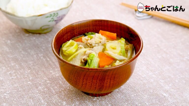 【動画レシピ】白菜入りのポカポカ冬豚汁