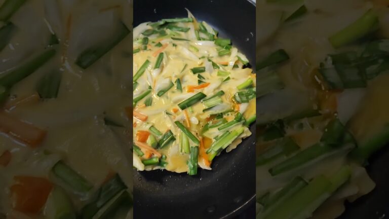 2024年6月4日。ニラと玉ねぎたくさんの「ちぢみ」作った。うまい😋