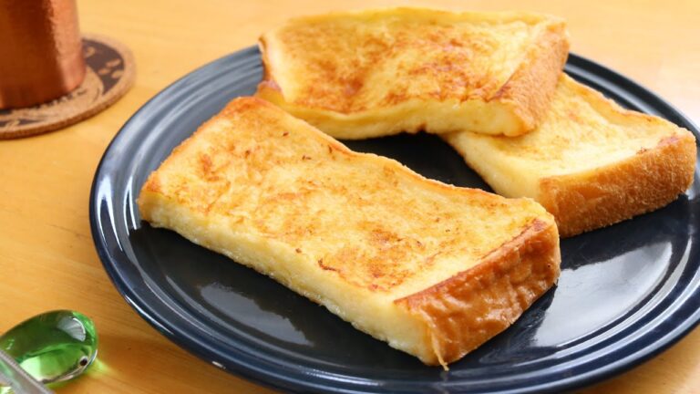 【ふわっっふわ】〇〇するだけで簡単にフレンチトーストをワンランク上にする作り方（裏技！）をご紹介