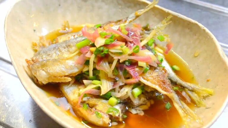 ヘルシーな小鯵の南蛮漬けの作り方　How to make fried horse mackerel pickled in sweetened vinegar