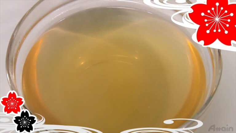 だしのひき方✥だし汁の作り方【日本料理レシピTV】