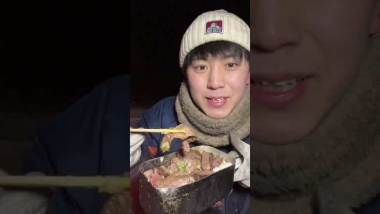 時代は炭火ステーキ丼わさび醤油だ！！【冬キャンプ飯】