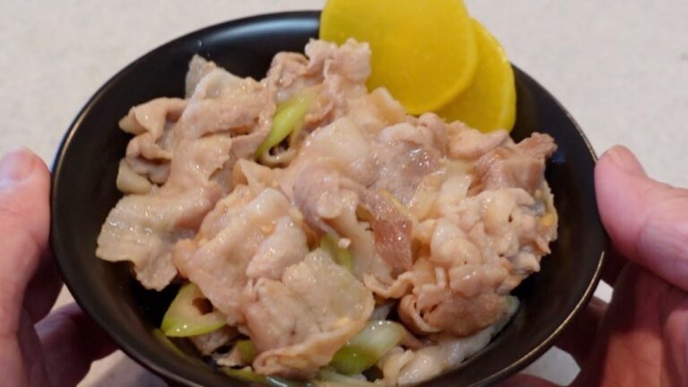 【病みつき注意】味噌がみそ！ガッツリすたみな丼♪何杯でも食べられる飯テロ