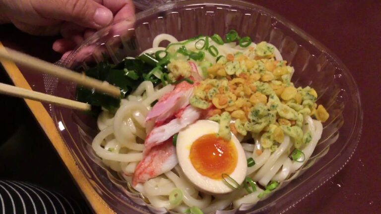 セブンイレブンの冷やしぶっかけたぬきうどんを買って見ました〜