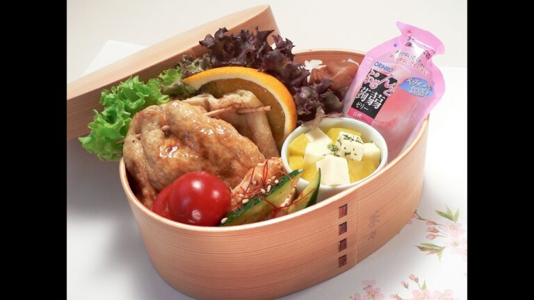 【ご飯170g のお弁当】鯖水煮缶巾着・蒸し鶏辛味ソース・チーズ沢庵・コンニャクゼリー#obento #お弁当作り #さば缶 #巾着 #蒸し鶏 #obento #毎日のお弁当 #油揚げ #料理