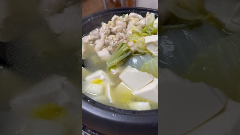 あったか〜い湯豆腐で優勝 #実家飯 #湯豆腐 #おうちごはん