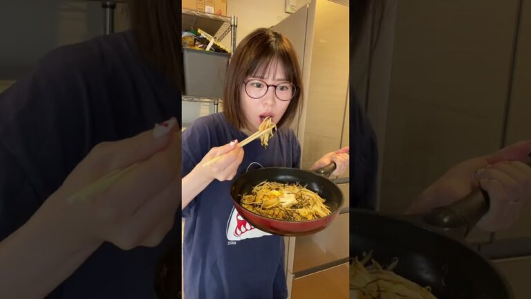 【ズボラ飯】やる気1%の朝ごはん【もやし】　#shorts