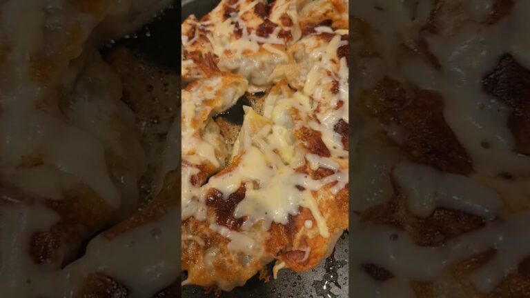 我が家特製『納豆チーズ餃子🥟』納豆とチーズがお好きな方にはgood👍️本当に美味しいんです🤤【JunJun】#shorts #餃子 #手作り #納豆 #チーズ