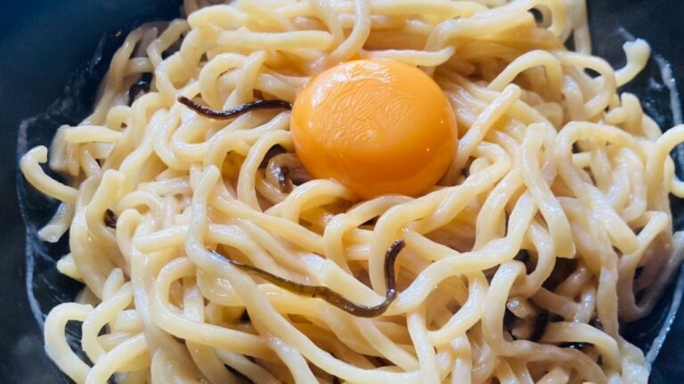 マヨ醤油塩昆布まぜそば。 コレより簡単で旨いのはない #shorts