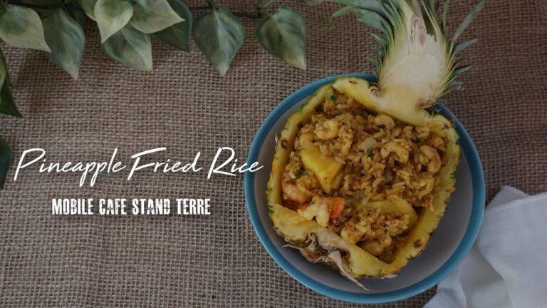 パイナップルカレー炒飯の作り方 How to make pineapple fried rice. #156