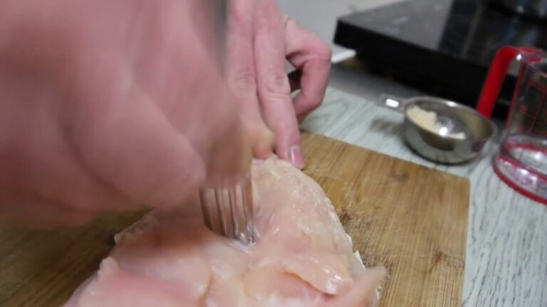 【胸肉の裏技】#18  激安胸肉をジューシーなもも肉に変える裏技公開！