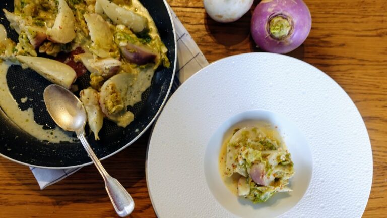 【カブの楽しみ方】素材を味わう普段の食事。navet fondant et  laitue braise/poivre /parmesan