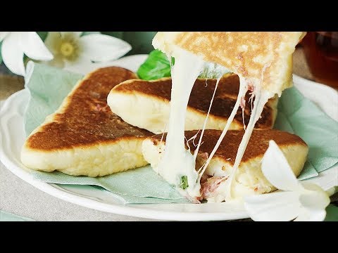 【ホットケーキミックスで】コンビーフチーズパン🧀