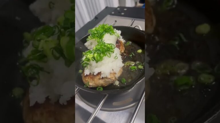 【鬼おろし】和風ハンバーグ。ポン酢買い忘れた。