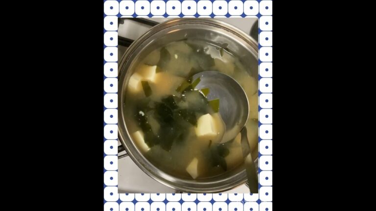 ☆ワカメと豆腐のお味噌汁☆今日食べるメモ📝