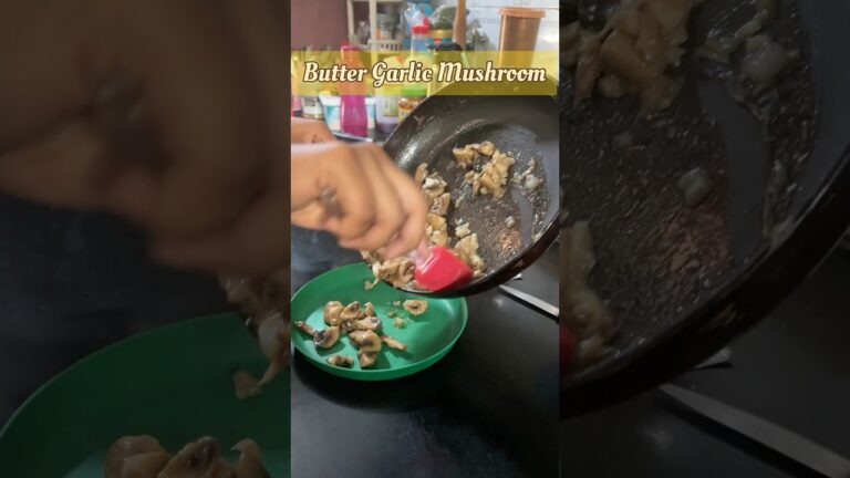 Only 10 minutes to this creamy, cheesy, mushroom. Check description box. #buttergarlicmushrooms