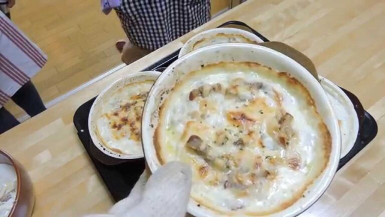 簡単すぎる！ホワイトソース要らずの激うまじゃがいもグラタン（ドフィノア）～教えて！ろく先生～
