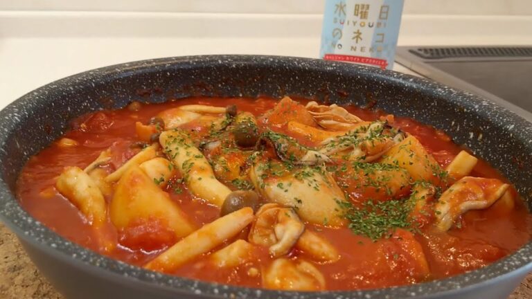 【ビールに合うおつまみ】旨味たっぷり！牡蠣とキノコのトマト煮を作りました。Potato and Oyster and Mushroom Simmered in Tomato Sauce