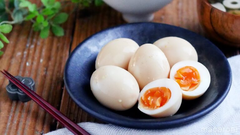 【コンソメ煮卵】おかずやお弁当にもぴったり♪簡単レシピ！｜macaroni（マカロニ）