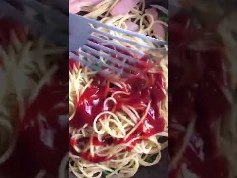 昔ながらのナポリタンつくってみた