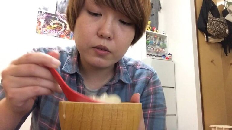 暑いけどシチュー【1ヶ月食費1万円生活4日目】2016