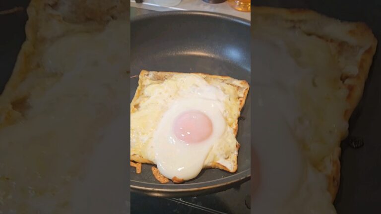 とまらん！お揚げさんのチーズガレット