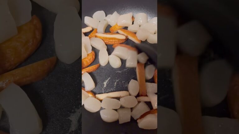 いつものごはん＋α【こんにゃくとさつま揚げ煮】#shorts  #carers #管理栄養士