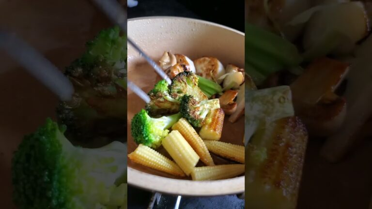 水分を一切使わない！　鶏ムネ肉のブレゼ🍖　#フランス料理 #ヘルシーレシピ #鶏むね肉レシピ #おうちごはん #shorts