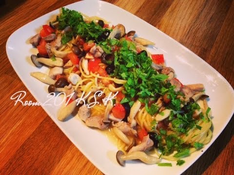 Room201K.S.K.No.23『鶏肉としめじの塩ラグースパゲティーニ』