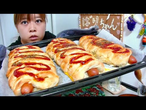【なにこのデカさ】焼きたてふわふわ巨大ウィンナーロール【とても美味しい】