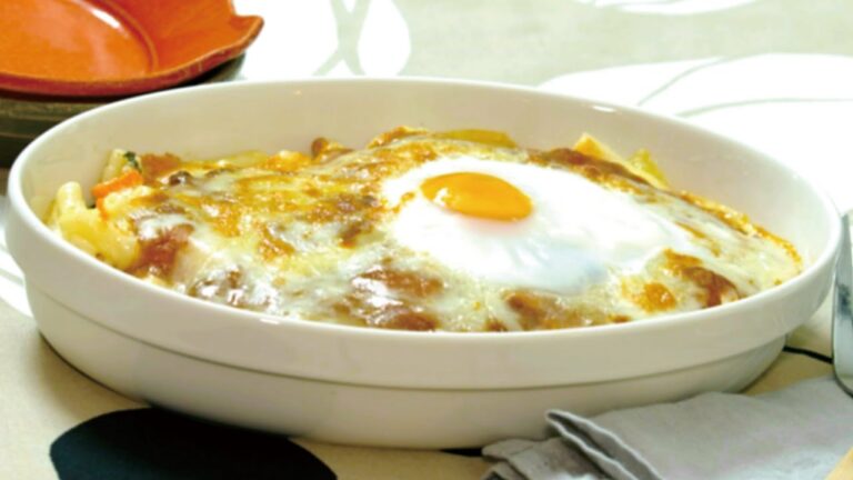 パパっとアレンジ！「マカロニミートグラタン」　簡単リメイクレシピ｜デリア食品