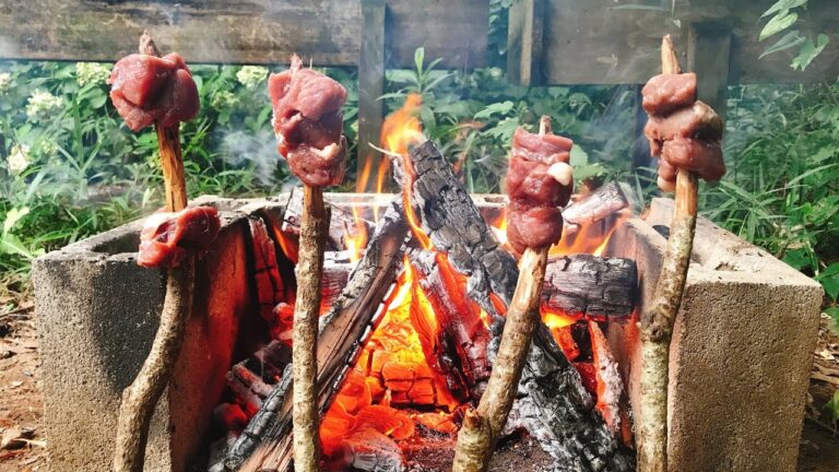 ロマン溢れる肉の原始焼きが感動の美味さ！！