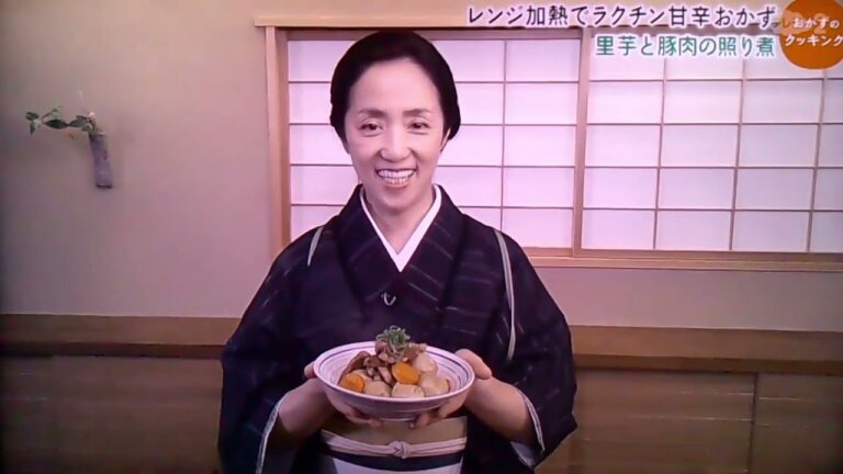 おかずのクッキング　里芋と豚肉の照り煮、さつまいものサラダ