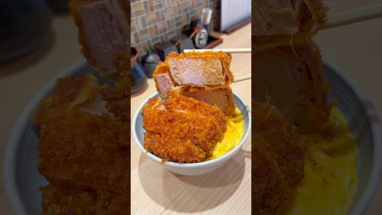 厚さ4cm超えの超厚切りカツ丼🍚 #東京グルメ #japanesefood