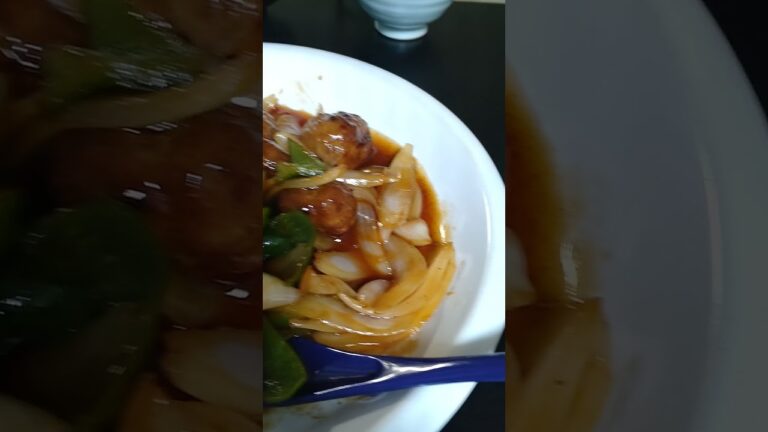 肉団子の甘酢あんかけ、酢豚的な(笑)