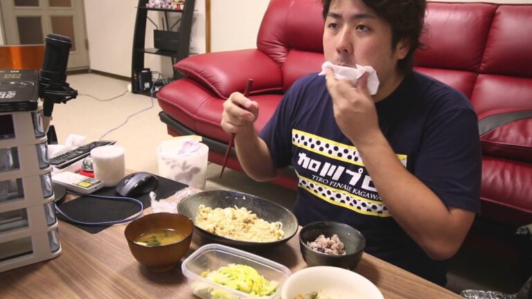 家飯　もやしと豆腐の炒めたのん