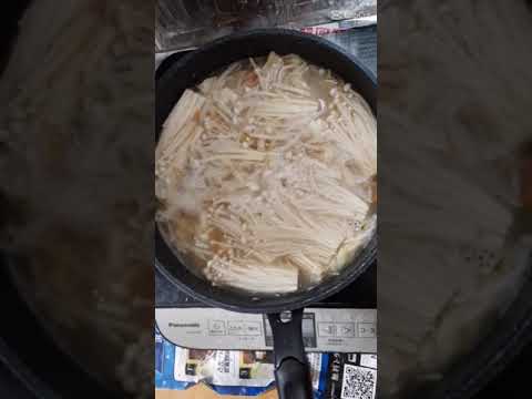 鶏肉🥓とえのき茸🍄の鍋　　　　　(季節外れ)