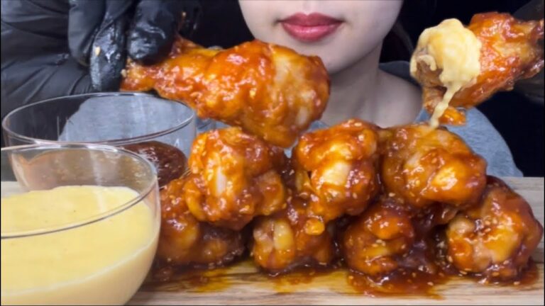 ASMR 大大大好きなヤンニョムチキン を 食べる eating sounds