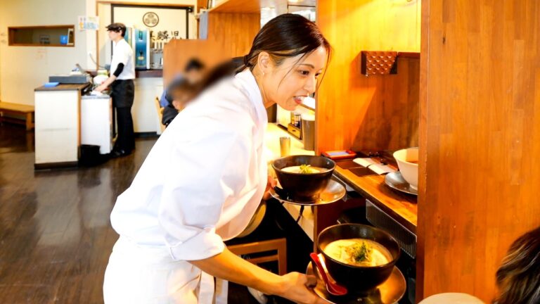 開店前から行列ができるラーメン食堂８選！中華そば職人が夢中になってこだわり抜いた衝撃の一杯丨THE BEST Ramen in Japan