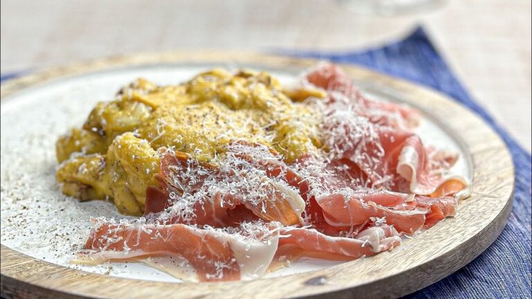 ニョッキ カルボナーラ【gnocchi】自家製ニョッキに濃厚なカルボナーラソースを絡めて生ハムを添えました。carbonara