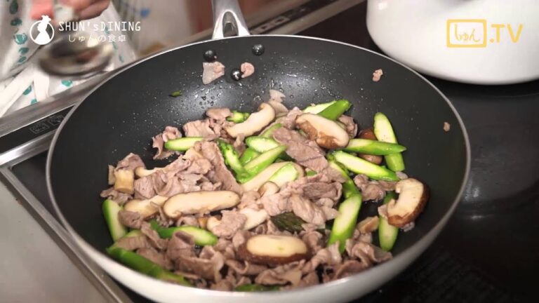 しゅんの食卓2014年6月号「アスパラとシイタケの炒めもの」