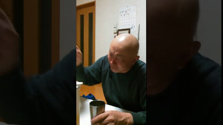 【閲覧注意】激辛チャレンジ！プッコチ（韓国産青唐辛子）