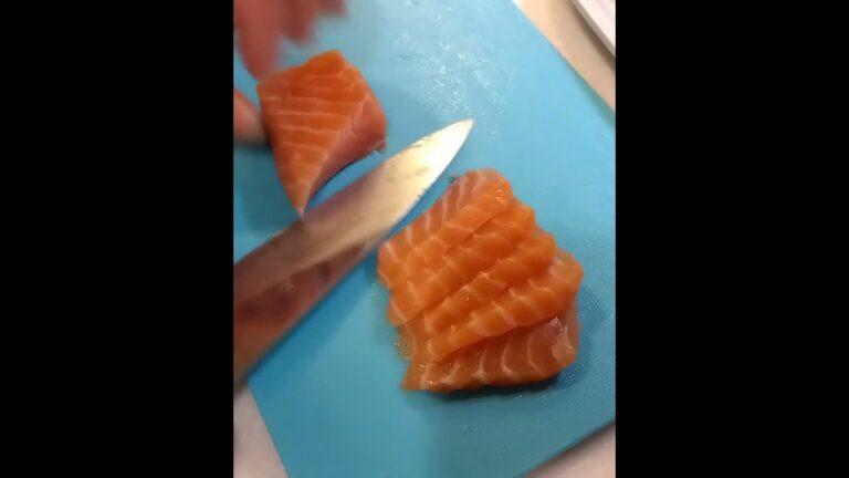 アトランティックサーモンのお刺身とサーモンの塩こんぶ漬け